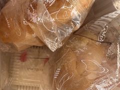 -红宝石·鲜奶小方·海派西点房(金杨店)