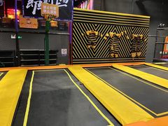 -Tenker Club弹刻极限主题公园 · 蹦床 · 团建 · 生日派对(大关店)