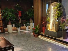 -臻享养生·SPA·影院式足道(汇臻店)