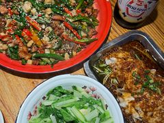 -兔槽江湖菜·重庆璧山兔(水围店)