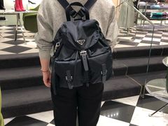 -卡迪威百货