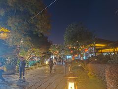 -茅山东方盐湖城景区