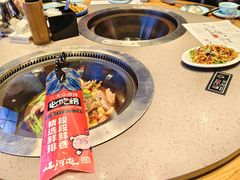 -山河屯铁锅炖·非遗东北菜(南山店)
