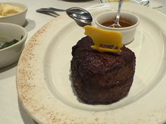 -Wolfgang’s Steakhouse 沃夫冈牛排馆(上海白玉兰广场店)