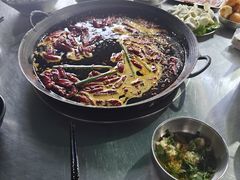 -铜元老码头鳝鱼火锅