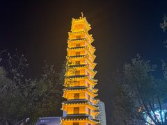 -郑州梵高星空错觉艺术馆(大上海城旗舰店)