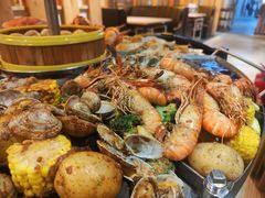 -日进一片海.生腌海鲜火锅.宵夜烧烤(三里屯总店)