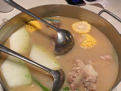 -肥仔文澳门猪骨煲(南京西路店)
