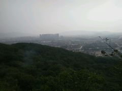 -灵岩山风景区
