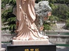 -汉中石门栈道景区