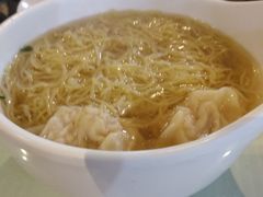 -新大咀港式茶餐厅(宝山万达店)