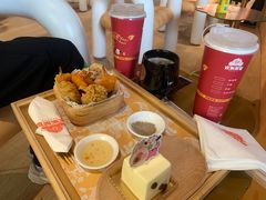 -欢乐茶馆·木马谣剧场(南京小西湖店)