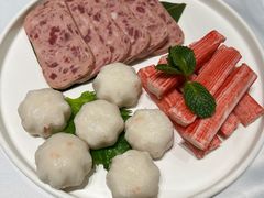-红鼎豆捞·非遗鲍皇汤火锅(宝丰路店)