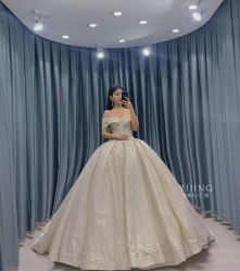 点击看大图 -艺憬婚纱礼服·造型(二七万达店)