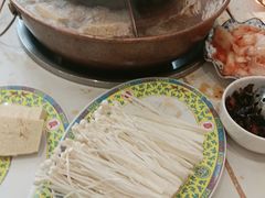 -清真·马家火锅美食城(镇江北路店)