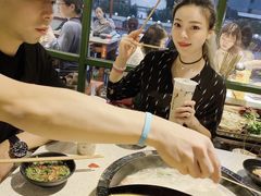 -钢管厂歆瑞源油卤串串香(春熙路太古里店)