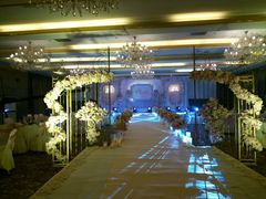 -红栌温泉山庄生态美食餐厅