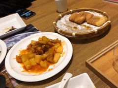 -峨嵋小镇·川菜(勒泰中心店)