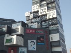 -资和信百货商场