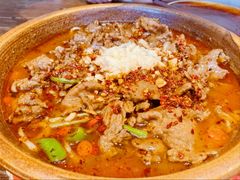 盐帮水煮牛肉-懒人盐府人家·自贡大麻鱼(安贞店)