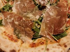 帕玛火腿芝麻叶披萨-La Tavernetta(Bar à Vin)(乌鲁木齐路店)