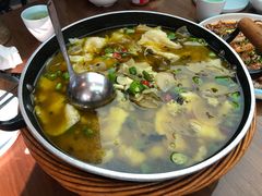 -有红鸡毛店·川菜(建设路店)