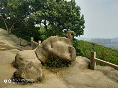 -灵岩山风景区