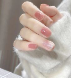 -悦指间美甲美睫