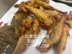 干炸小黄鱼-屯老二农家铁锅炖·行业领军者(梅江店)