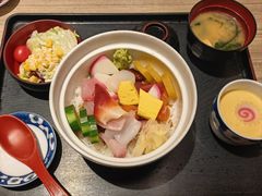 -小山日本料理(兴业太古汇店)