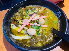 老坛酸菜-渝和喵叔米线(南坪万达店)