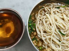 -正宗杨记普洱酸醋米线(总店)