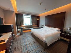 -上海龙之梦万丽酒店