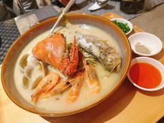 -宁海安岚·南溪阁全日餐厅