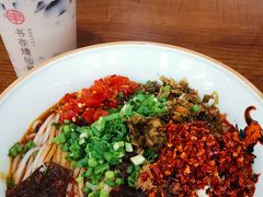 -刘聋子粉馆(张家界总店)