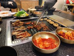 -韩满园· 甄选韩式烤肉