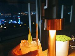 -瑰丽酒店·海吧·天际下午茶·现场DJ·天台酒吧