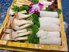 -慢丽江·云南野生菌土鸡锅(西山店)