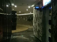 -唛霸KTV(卓悦广场店)