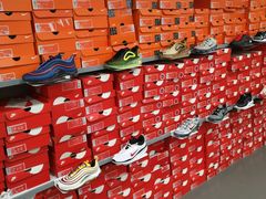 -上海置地广场(南京东路店)