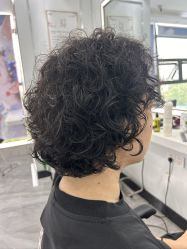 -镁连社·美联社