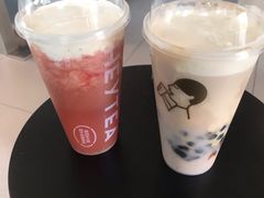 芝芝莓莓-喜茶(上海北外滩来福士店)