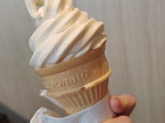 -麦当劳(展览馆店)