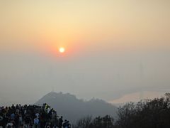 -紫金山山顶公园