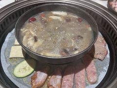 -小锅巴纳西餐厅