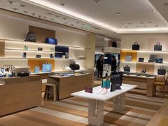 -LV路易威登(德基广场店)