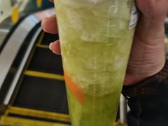 雨后青提-CoCo都可(嘉定日月光店)