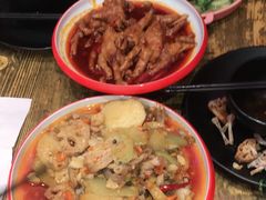 -老闵田螺馆·南昌特色小炒(梦时代店)