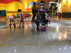 -阿布溜溜·轮滑(21世纪太阳城店)