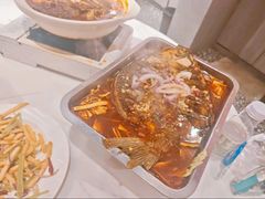 -老街烧烤大排档·地道湖北菜·龙虾馆(汉口火车站店)